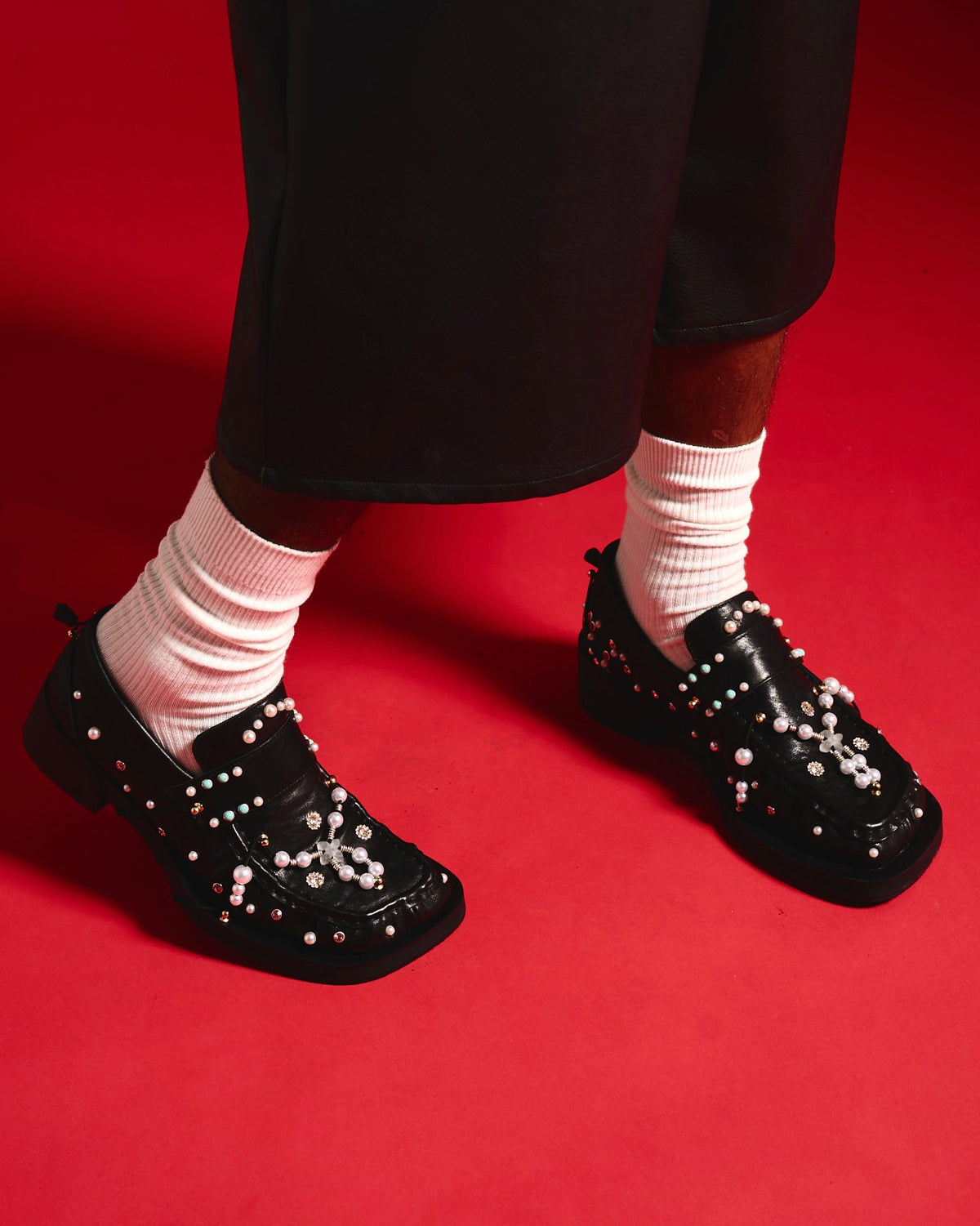 【CAMPHORWOOD x Vitamin Archive】$HINEE LEATHER LOAFERS