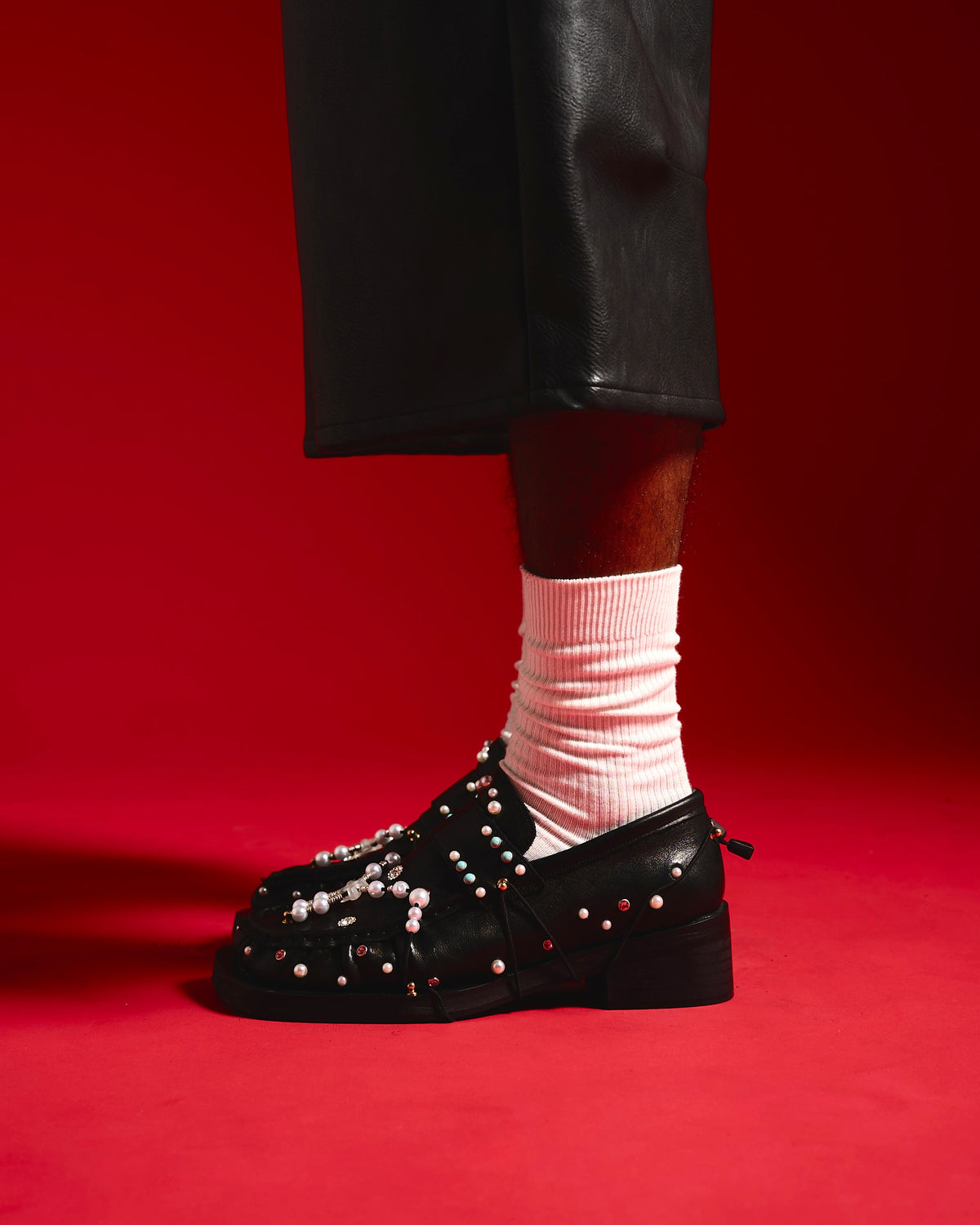 【CAMPHORWOOD x Vitamin Archive】$HINEE LEATHER LOAFERS
