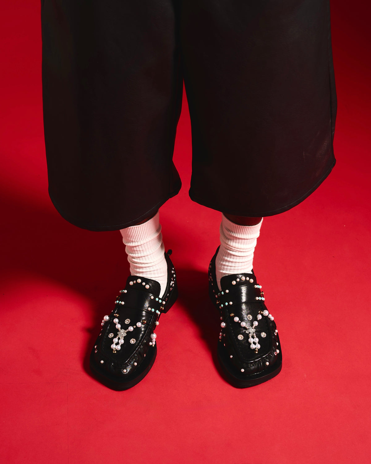 【CAMPHORWOOD x Vitamin Archive】$HINEE LEATHER LOAFERS