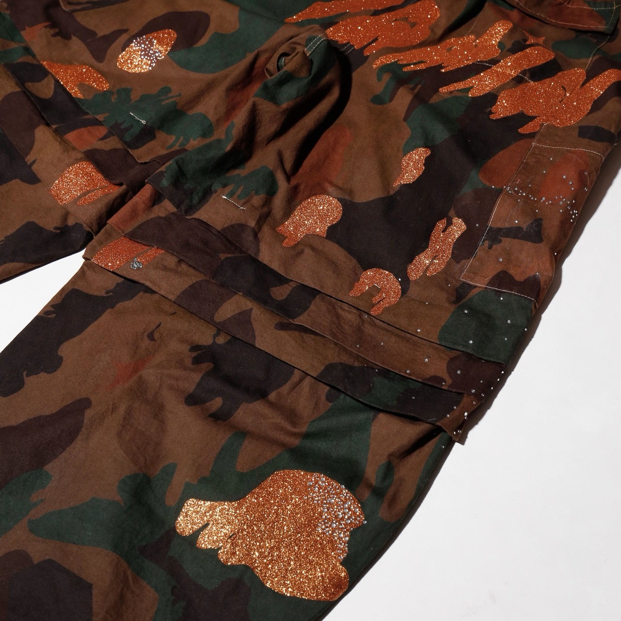 VITAMIN DARK CAMO WIDE TROUSERS